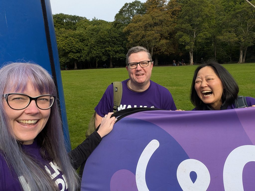 3 colleagues trying to get an arty shot